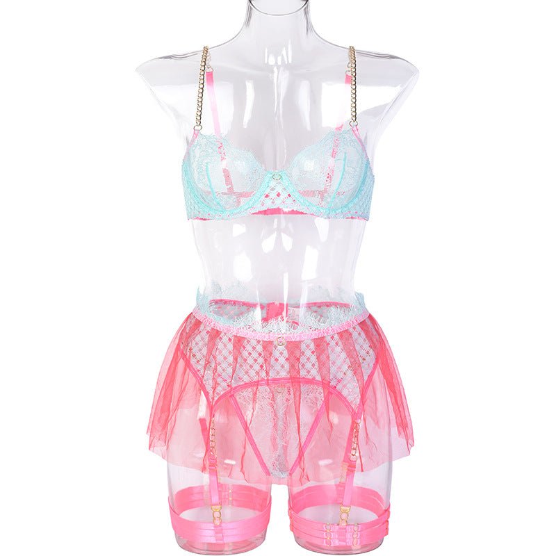 Contrasting Color Bra Set with Metal Chain Strap - Play Bunny